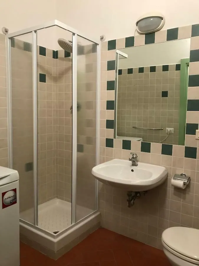 Alfani Second Floor Apartment Florence